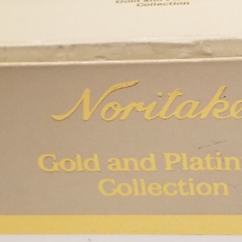 Gold & Platinum Band Napkin Holder Set 4-Noritake Vintage Napkin Rings Colection - Picture 10 of 13